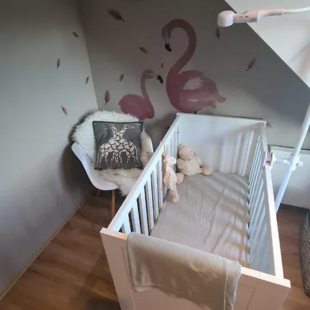 فيلة Fantastic Family Home, Garden And Free Parking Aerdenhout